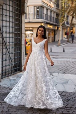 Feriha Gown