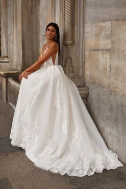 Ela Gown -ALAMOUR STORE 122 29b8a98d 2274 45e0 9ae1 4a7e43a7b7cf