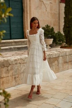 Renata Dress -ALAMOUR STORE 139 02c07daf 6258 48f0 8b83 1c1e0f6a8ab5