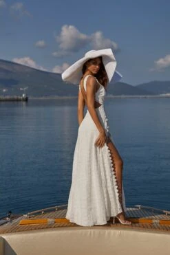 Zayna Dress -ALAMOUR STORE 154 21cac0ec bd11 4698 8217 8333ab7374ba