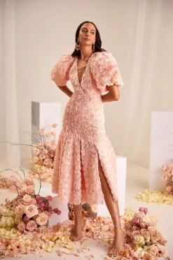 Simona Dress -ALAMOUR STORE 16 f2b27c48 34ac 40f4 8506 6e597fdf686d