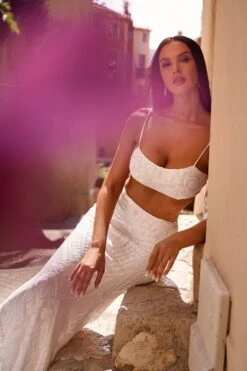 Tirana - White -ALAMOUR STORE 17 4a891c27 49ce 40ef 83dc 84a9b9c10f23