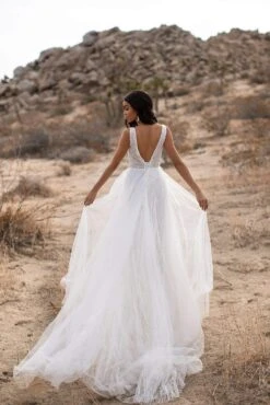 Hazel Gown 12 Hazel Gown -ALAMOUR STORE 19 4bc2dd49 e5bf 4b57 8fa2 b3d0379fa007