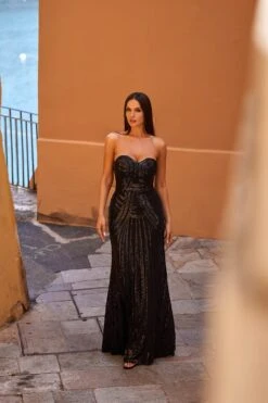 Saemira - Black -ALAMOUR STORE 20 72bddbbe c7cb 4f28 a8e2 de7783e0d94a