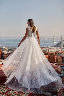 Kadri Gown -ALAMOUR STORE 25 ec27ebe8 4ed1 4e13 9233 6227f7c64b88