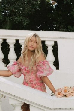 Shailee Ruched Dress -ALAMOUR STORE 27 68757235 b9c6 477c 8941 1731099b2de6