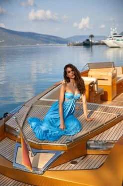 Arella Dress -ALAMOUR STORE 27 d32969d5 4805 4913 827f 5731ae67f575