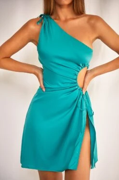 Carmen Dress -ALAMOUR STORE 4 c198d653 a839 4c67 8b84 d4b7efb98fd7