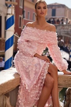 Noorain Dress 15 Noorain Dress -ALAMOUR STORE 54 bb0fe357 2c36 4872 b2fd 401b81c8d990