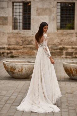 Toulin Gown -ALAMOUR STORE 5 a144ee7c e9ab 4621 ace8 31571fcbdd7c