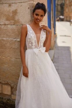 Martha Gown 12 Martha Gown -ALAMOUR STORE 70 0f639197 4177 4cc4 8171 e5b1b50bd717