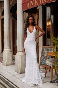 Kalila - White -ALAMOUR STORE 70 bd81d89f 8669 4f53 9159 1850a0f4d104