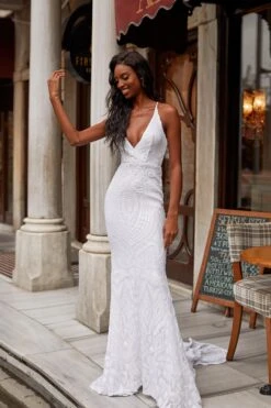 Kalila - White -ALAMOUR STORE 72 0fac5566 3e65 4dbd 9143 677e0121c91d