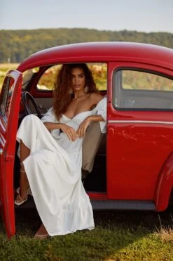 Adena Dress -ALAMOUR STORE 72 ca5b735b cf89 4c7b 96ac 1c1d44d90cd4