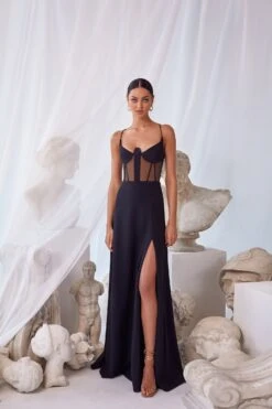 Amary - Black -ALAMOUR STORE 8 ee705ece c70SEDG2 4056 8d3c 664b94257b23 1600x 0d6d9938 e952 4880 95d1 bf47f3a6cf17