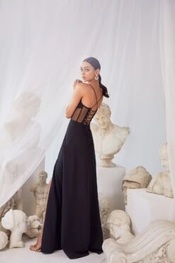 Amary - Black -ALAMOUR STORE 8 ee70DXH5ece c702 4056 8d3c 664b94257b23 1600x 7620cc37 325a 4749 9e44 836786b6d160