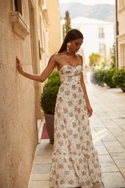 Dinora Dress -ALAMOUR STORE 94 c3e554ef 4b79 4bc0 a3f6 2248b9dc690d