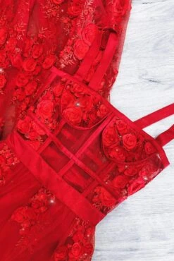 Mariella - Red -ALAMOUR STORE FLATLAY6