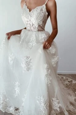 Delilah Gown -ALAMOUR STORE flatlay19