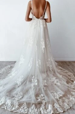 Delilah Gown -ALAMOUR STORE flatlay20